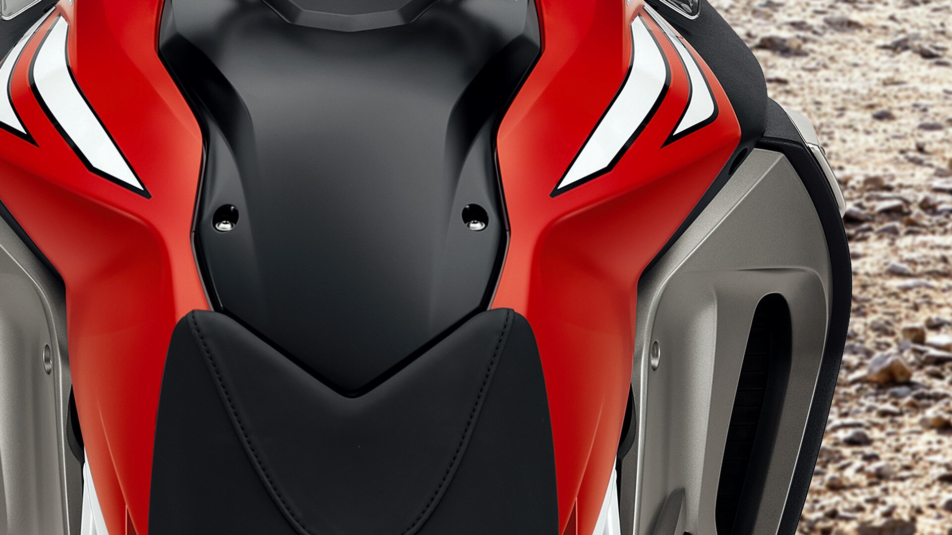 F 800 GS Adventure centre cover