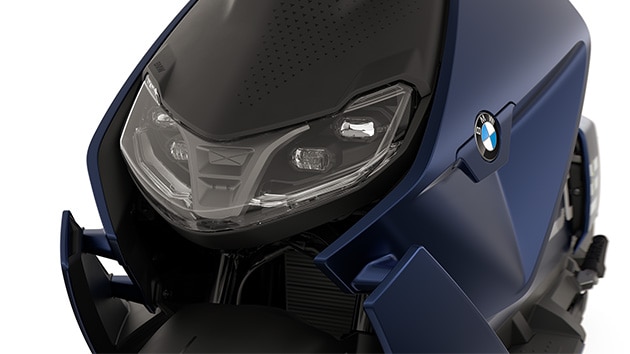 The light design of the CE 04 from BMW Motorrad