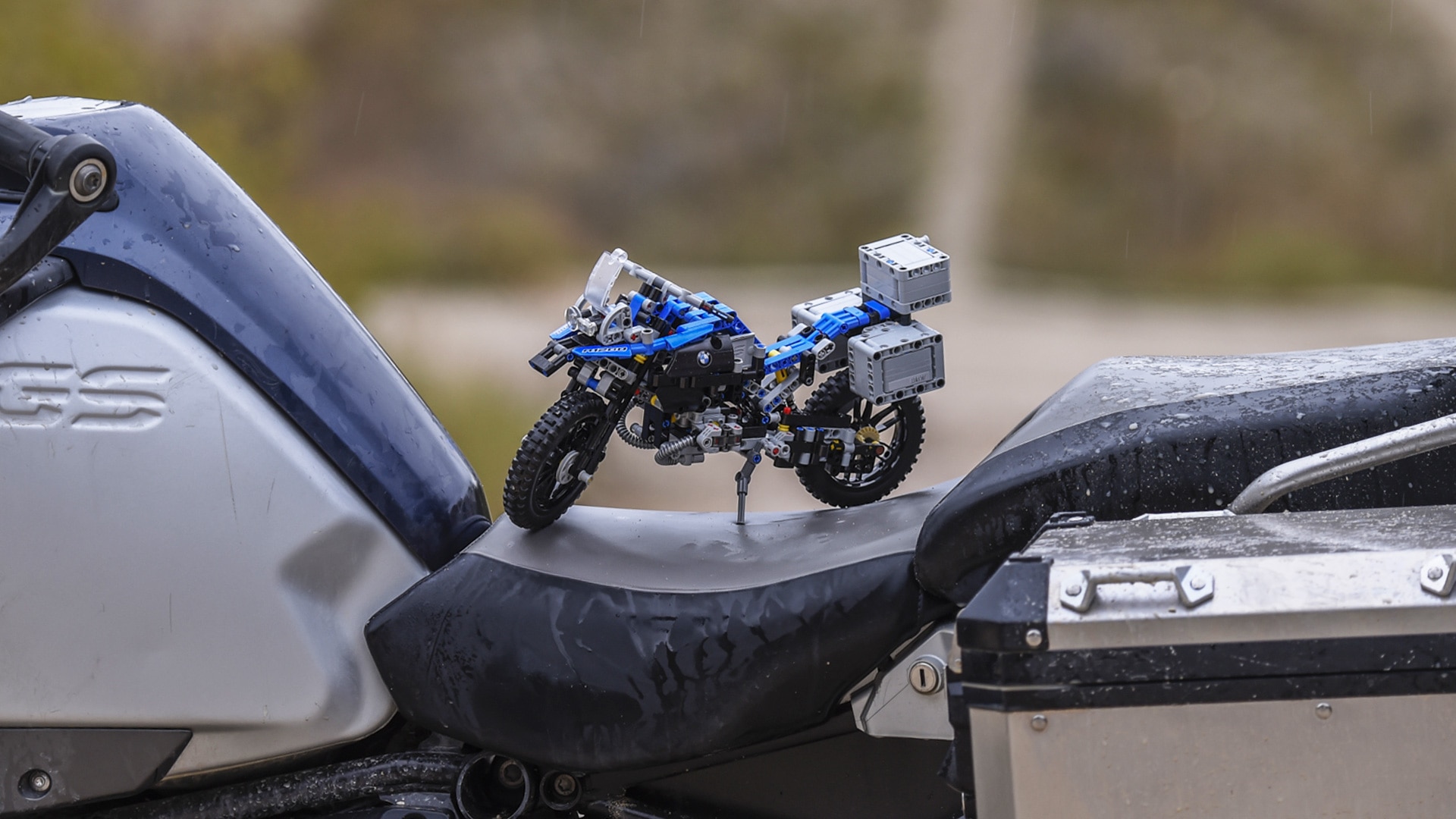 Lego bmw gs 1200 adventure cheap