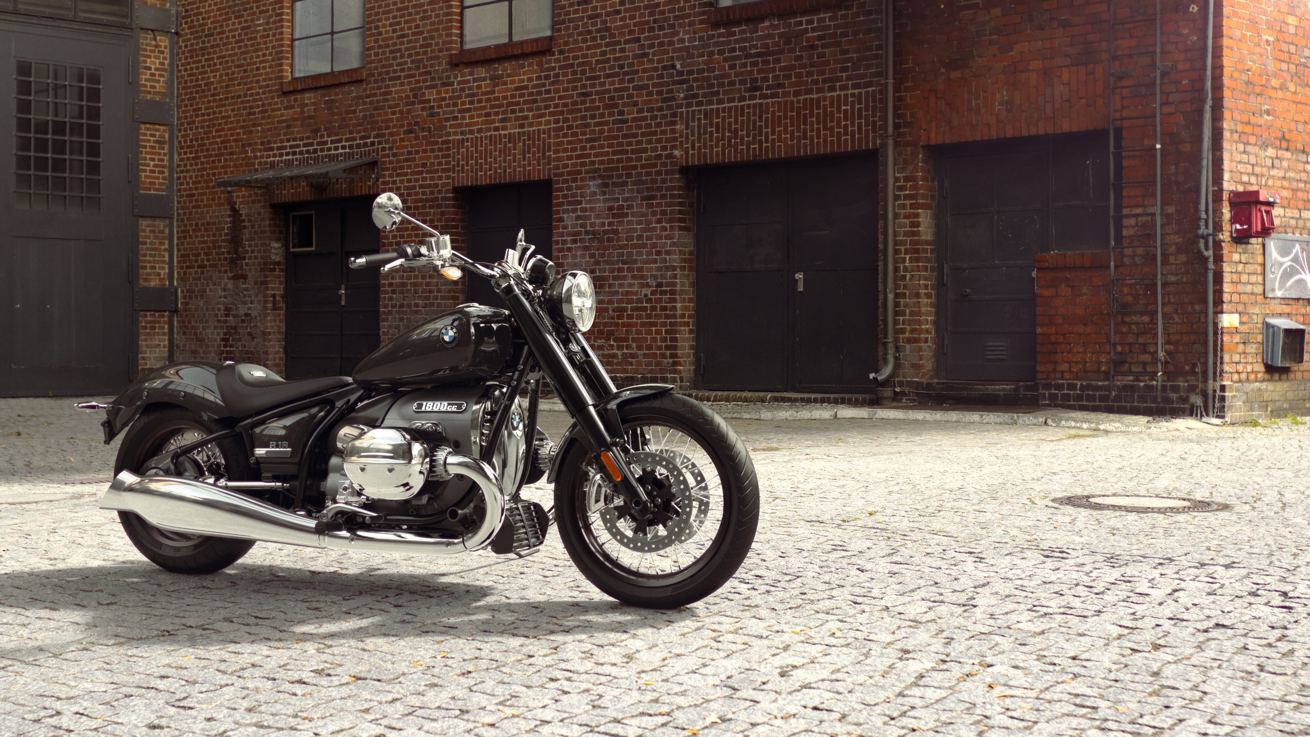 R 18 BMW Motorrad UK